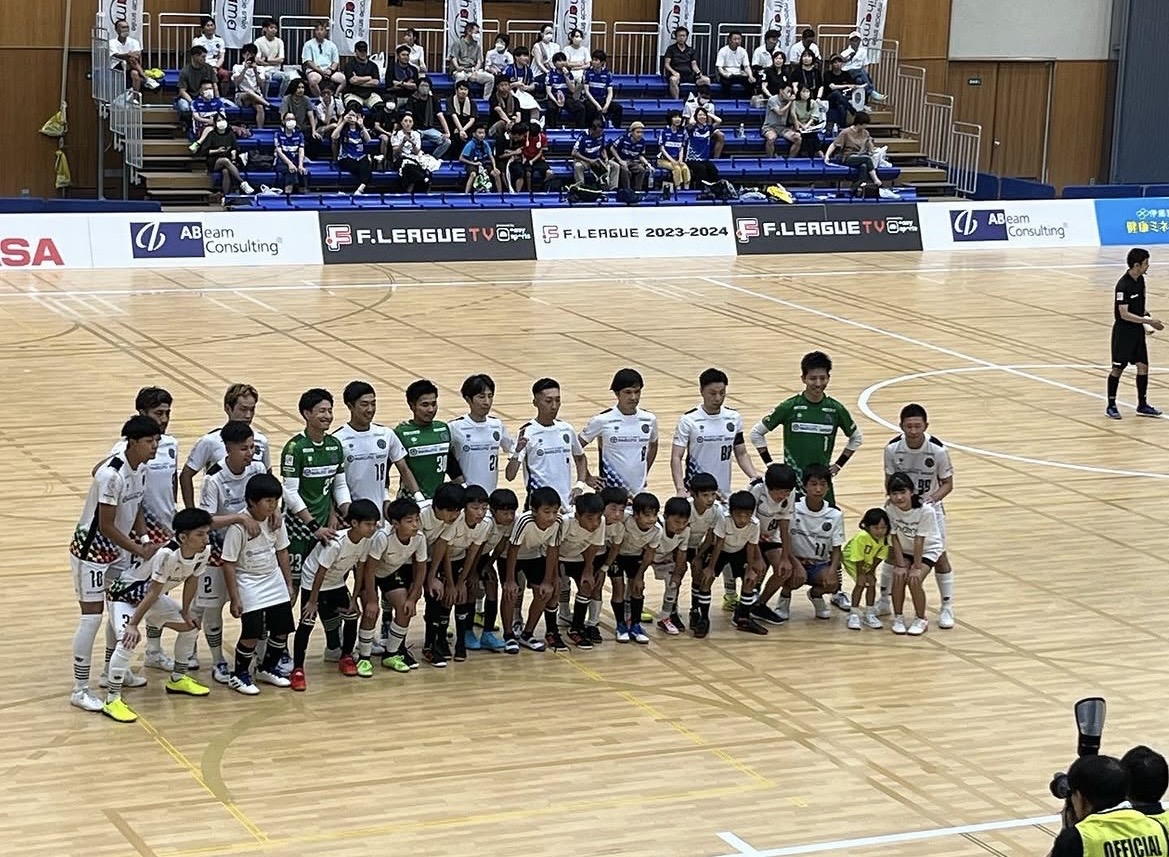 プロフットサルチームのトレーナー